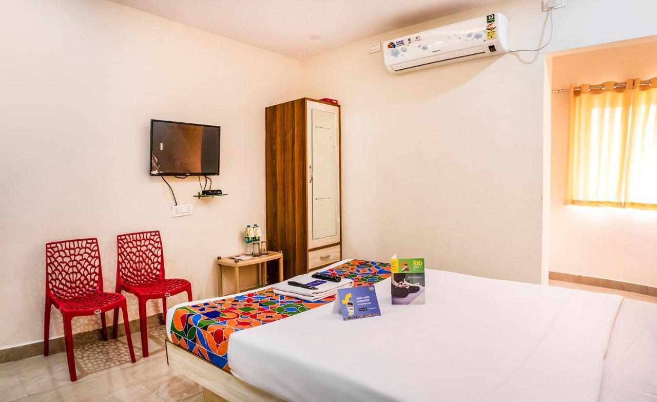 Fabexpress Sri Lakshmi Deluxe Sivarampalli Hotel Hyderabad Exterior foto
